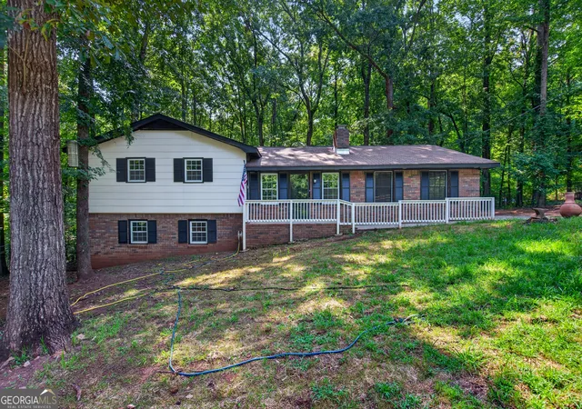 Homes for sale in Lagrange, GA | 779 Newton Rd, Lagrange, GA 30240 | MLS# 10798292