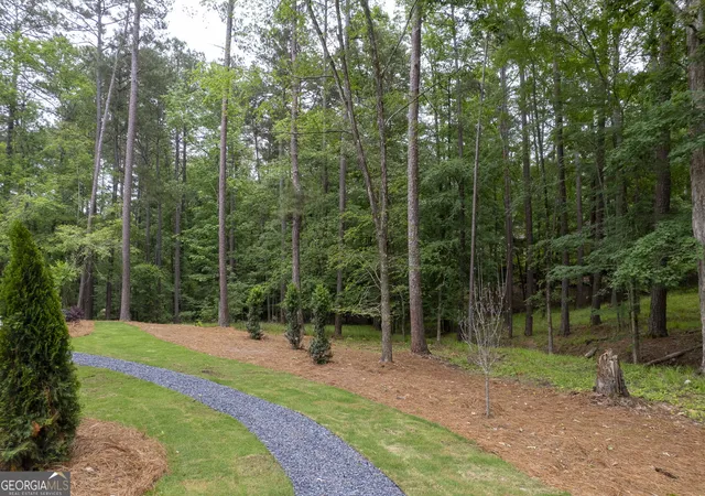 Photo 3 of Single family home for sale at 1040 Parrotts Cvs Rd, Greensboro, GA 30642 | MLS# 10676919 | Listing updated on 2026-09-21