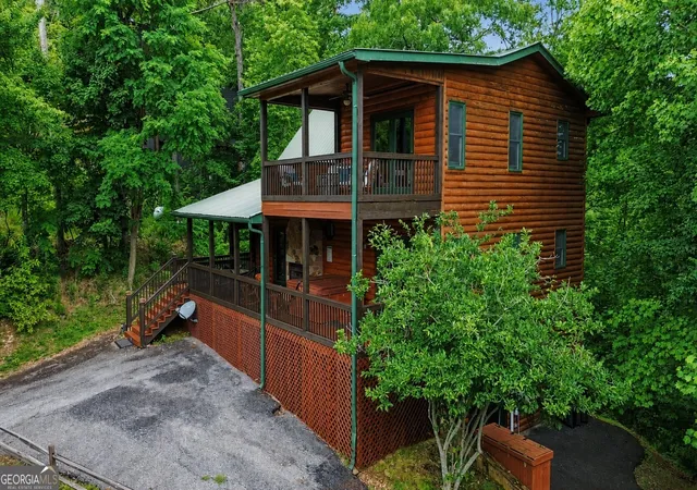 Photo 1 of Single family home for sale at 375 S Dream Catcher, Blue Ridge, GA 30513 | MLS# 10783429 | Listing updated on 2026-09-10