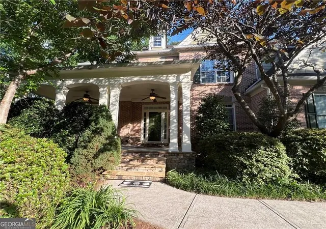 2nd image of 1883 Brackendale Rd, Kennesaw, GA 30152 | MLS# 10777735