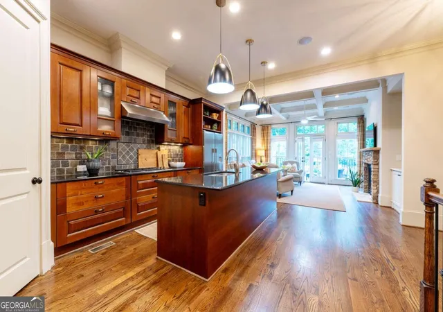 Photo 4 of Townhouse for sale at 3560 Roswell Rd NW #57, Atlanta, GA 30305 | MLS# 10803914 | Listing updated on 2026-07-25