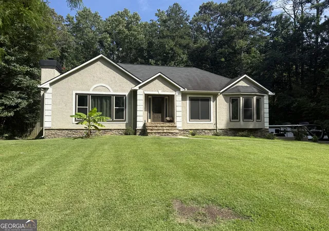 Photo 1 of Single family home for sale at 145 London Ln, Sharpsburg, GA 30277 | MLS# 10810545 | Listing updated on 2026-09-19