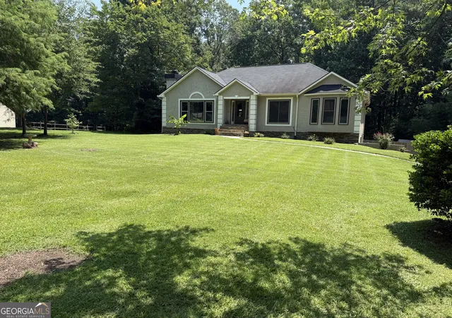 2nd image of 145 London Ln, Sharpsburg, GA 30277 | MLS# 10810545