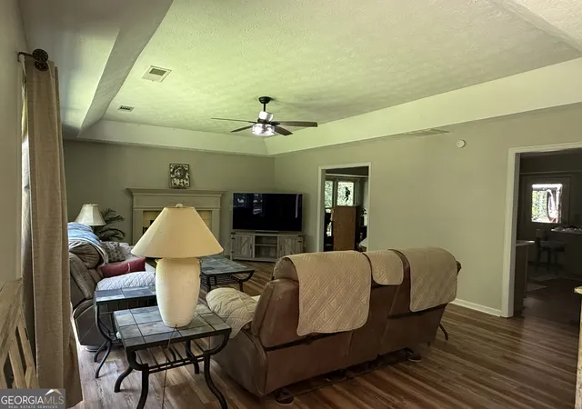 3rd image of 145 London Ln, Sharpsburg, GA 30277 | MLS# 10810545