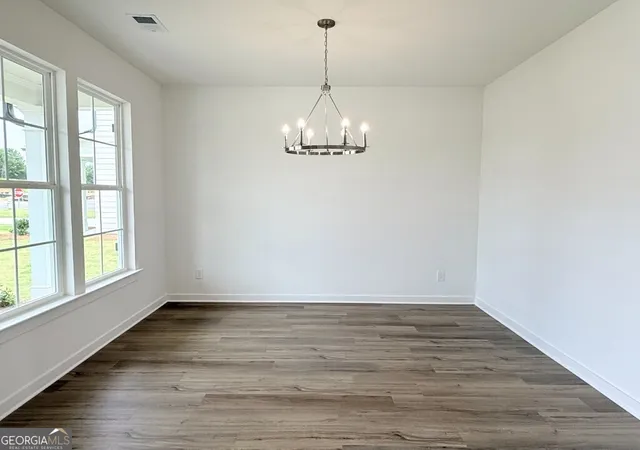 Photo 3 of Single family home for sale at 7 Purackal Ln, Statham, GA 30666 | MLS# 10823230 | Listing updated on 2026-10-23
