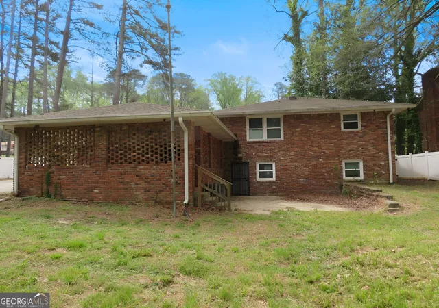 3rd image of 2705 Hayden Dr, Atlanta, GA 30344 | MLS# 10819831