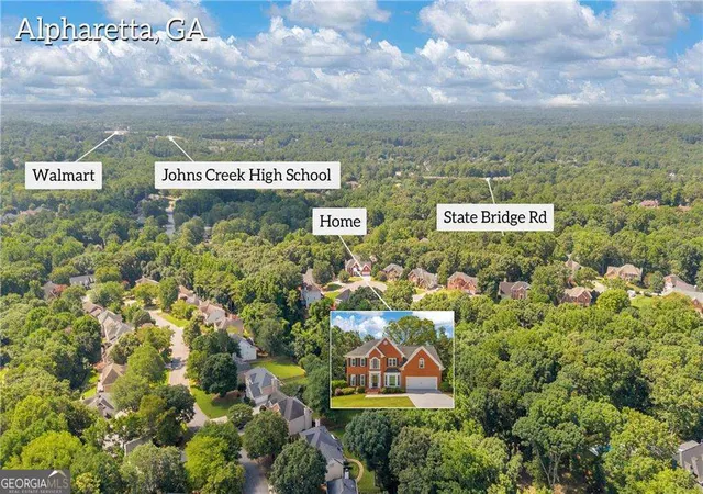 Photo 3 of Single family home for sale at 4910 Red Robin Ridge, Johns Creek, GA 30022 | MLS# 10811123 | Listing updated on 2026-08-01