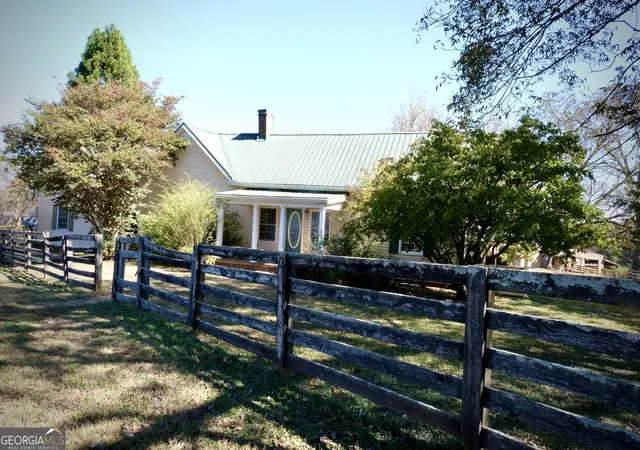 5th image of 1825 Groaning Rock Rd, Commerce, GA 30530 | MLS# 10773180