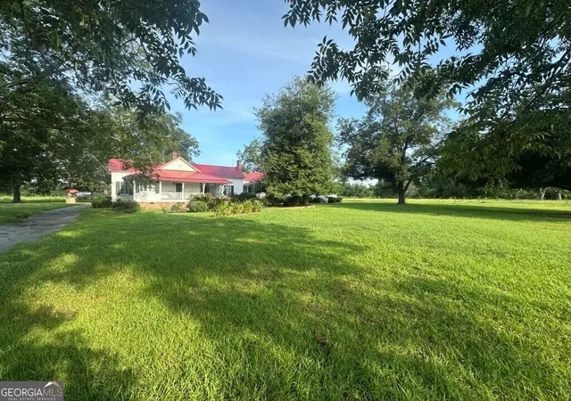 Photo 3 of Single family home for sale at 1808 Wire Rd, Norway, SC 29113 | MLS# 10825852 | Listing updated on 2026-08-28
