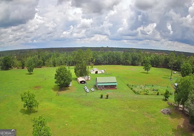 1st image of 470 Ed Harrell Rd, Hortense, GA 31543 | MLS# 10819008