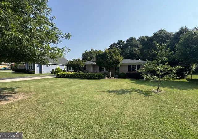 Photo 2 of Single family home for sale at 119 Maddox Rd, Griffin, GA 30224 | MLS# 10815657 | Listing updated on 2026-08-13