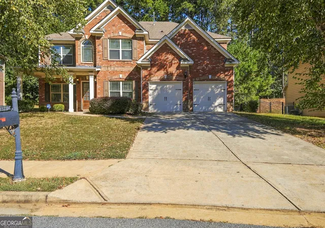 Photo 1 of Single family home for sale at 139 Fairway Dr, Acworth, GA 30101 | MLS# 10873281 | Listing updated on 2026-10-29