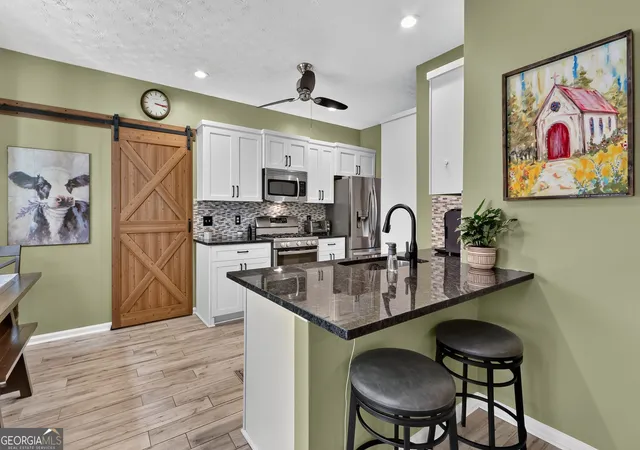 5th image of 10680 Pinewalk Forest Cir, Alpharetta, GA 30022 | MLS# 10789618