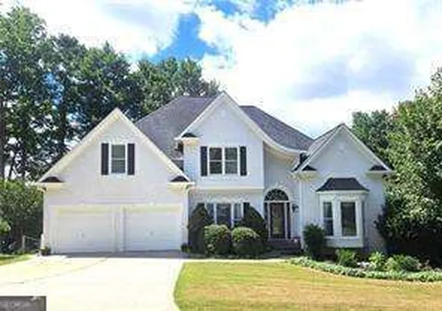 Photo 2 of Single family home for sale at 421 Clubview Dr, Woodstock, GA 30189 | MLS# 10810623 | Listing updated on 2026-08-16