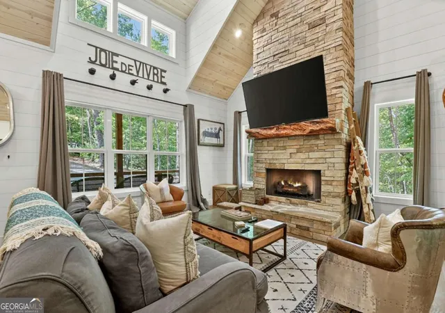 4th image of 285 Pine Terrace Cir #101, Blue Ridge, GA 30513 | MLS# 10771274