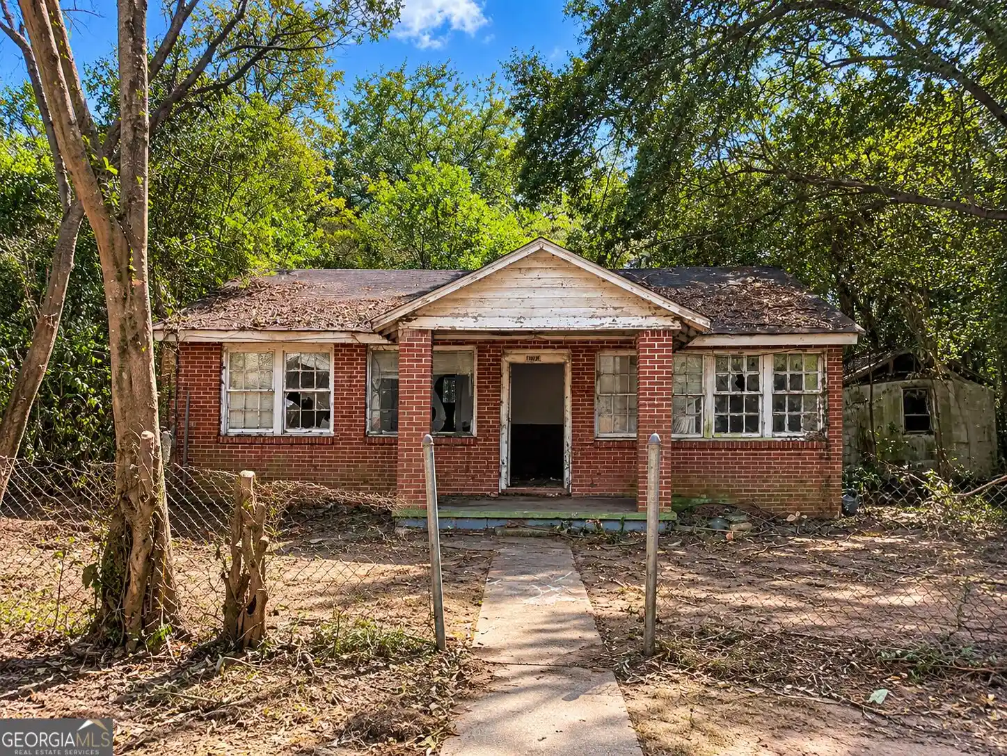 Photo 1 of Single family home for sale at 1074 Burke St, Macon, GA 31206 | MLS# 10867401 | Listing updated on 2026-10-19