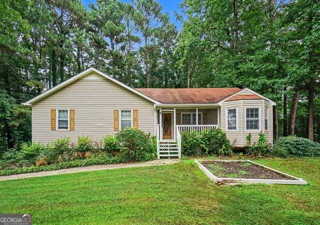 Single family home for sale at 6160 Picketts Rdg Nw, Acworth, GA 30101 | MLS# 10814211