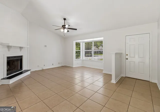 Photo 3 of Single family home for sale at 206 Somerset Rd, St. Marys, GA 31558 | MLS# 10812019 | Listing updated on 2026-09-16