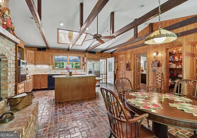 Photo 4 of Single family home for sale at 1127 Burch Branch Rd, Hiawassee, GA 30546 | MLS# 10771669 | Listing updated on 2026-06-26