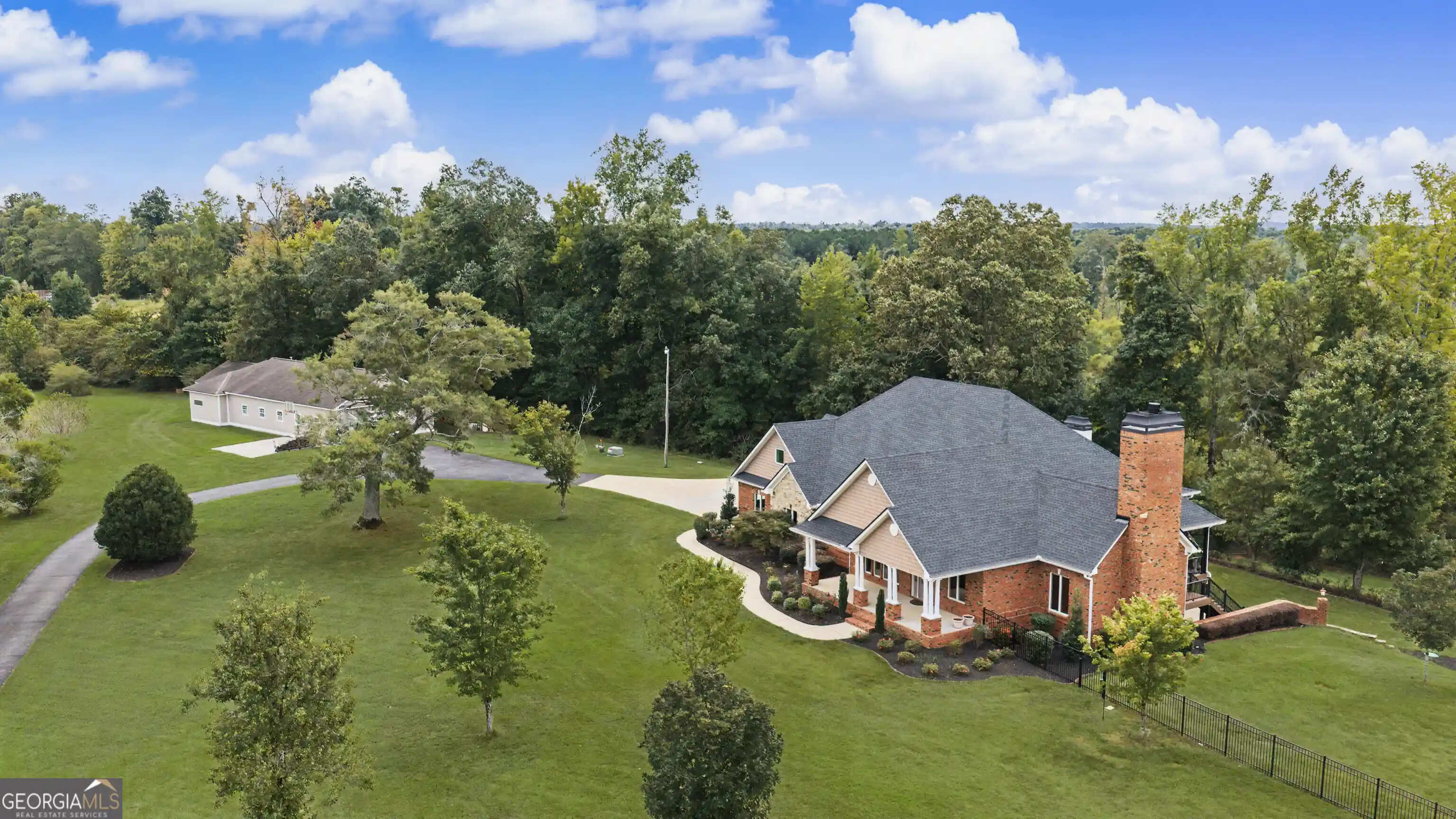 Photo 1 of Mansion for sale at 1955 Line Crk Rd, Brooks, GA 30205 | MLS# 10841811 | Listing updated on 2026-10-12