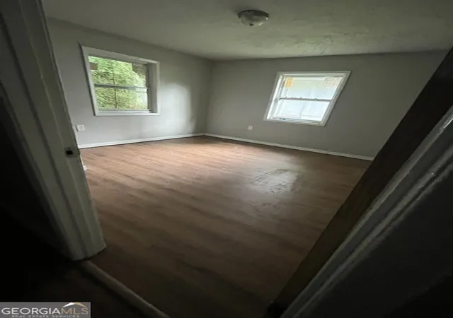 5th image of 1171 Wedgewood Dr Nw, Atlanta, GA 30318 | MLS# 10816608