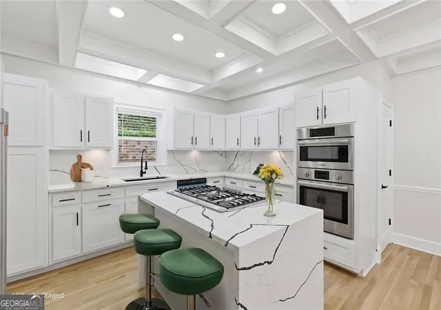 Photo 3 of Single family home for sale at 7170 Riverside Dr Nw, Atlanta, GA 30328 | MLS# 10824722 | Listing updated on 2026-10-05