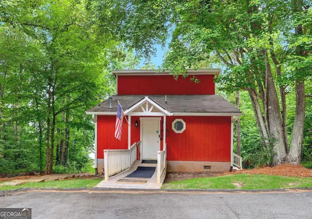 Homes for sale in Sparta, GA | 109 Helton Dr Sw, Sparta, GA 31087 | MLS# 10781853