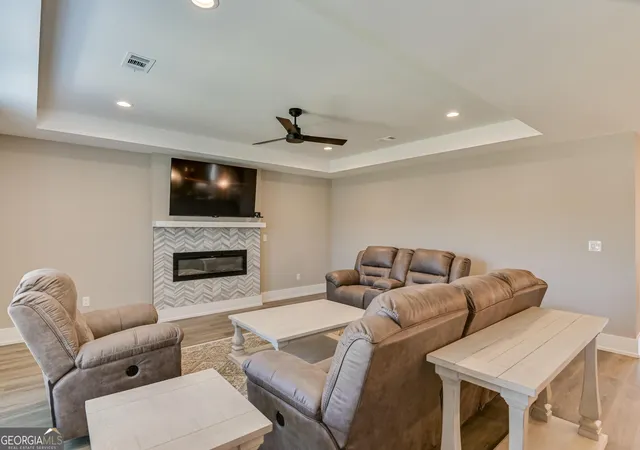 Photo 3 of Single family home for sale at 2382 Bundoran Dr, Grovetown, GA 30813 | MLS# 10808216 | Listing updated on 2026-09-15