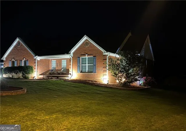 Photo 2 of Single family home for sale at 44 Still Water Ln, Jefferson, GA 30549 | MLS# 10828636 | Listing updated on 2026-09-02