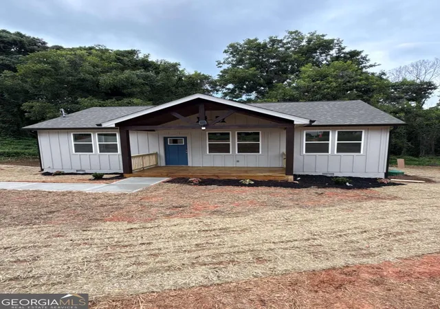 1st image of 80 Elberton St, Toccoa, GA 30577 | MLS# 10819379
