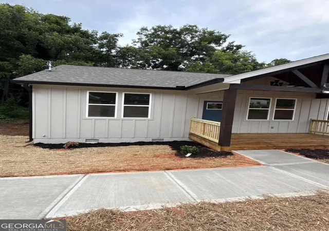 3rd image of 80 Elberton St, Toccoa, GA 30577 | MLS# 10819379