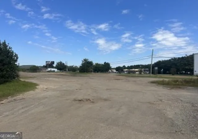 Photo 2 of Land for sale at 1820 S Slappey Blvd, Albany, GA 31701 | MLS# 10808208 | Listing updated on 2026-09-08