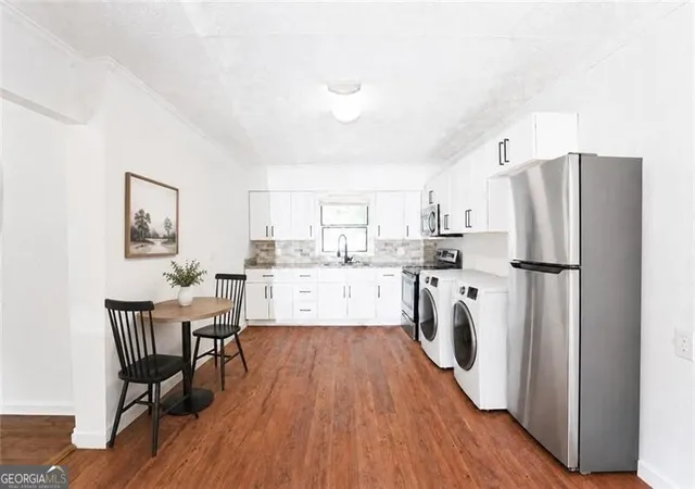 Photo 3 of Single family home for sale at 2203 2nd Avenue, Decatur, GA 30032 | MLS# 10787404 | Listing updated on 2026-09-23