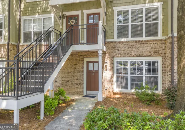 Homes for sale in Athens, GA | 490 Barnett Shoals Rd #APT 205, Athens, GA 30605 | MLS# 10785860
