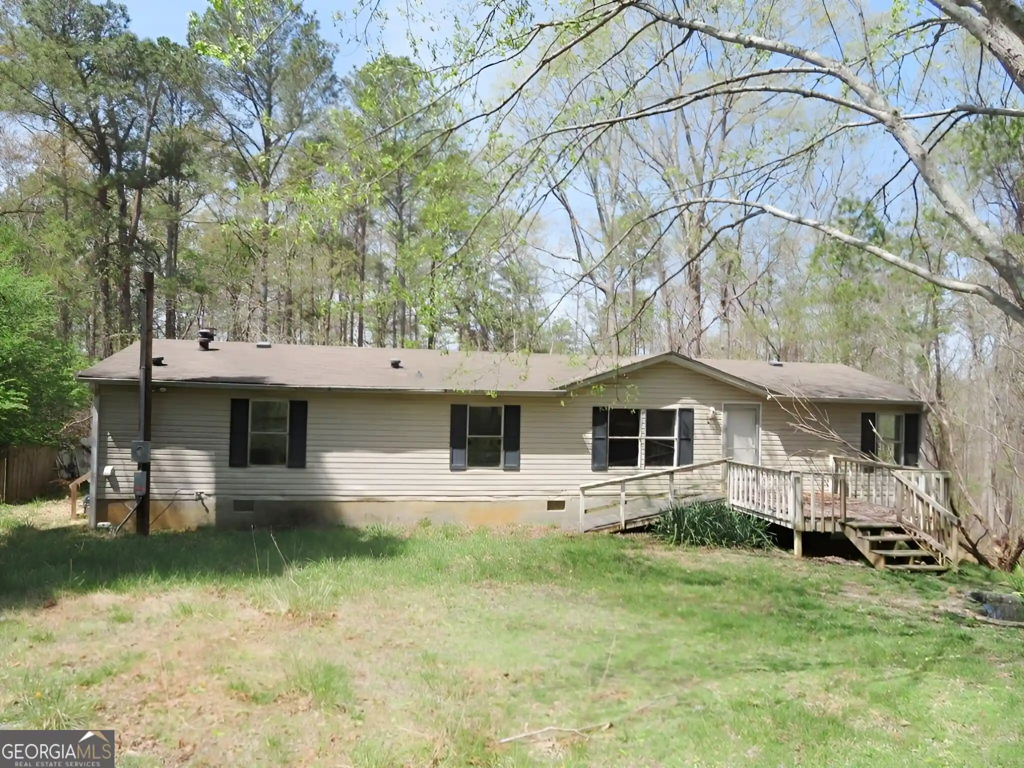 Photo 1 of Single family home for sale at 7020 Skyview Ct Se, Acworth, GA 30102 | MLS# 10869175 | Listing updated on 2026-10-22