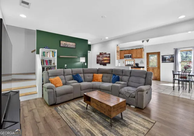 Photo 2 of Single family home for sale at 924 Fred Ash Rd, Dahlonega, GA 30533 | MLS# 10759002 | Listing updated on 2026-08-26