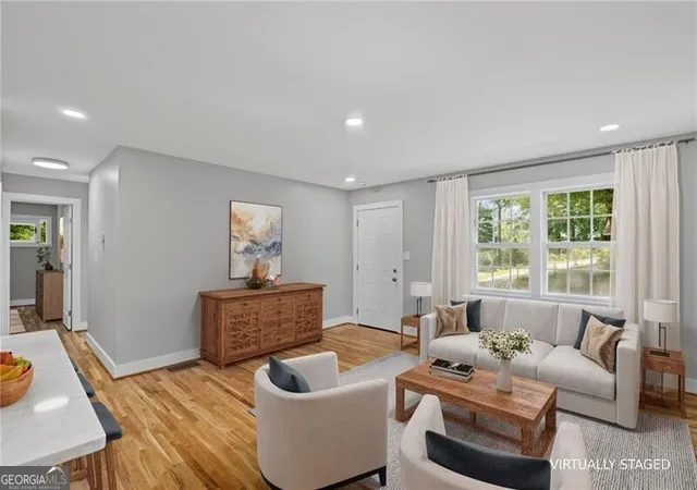 5th image of 2889 Macon Dr Sw, Atlanta, GA 30354 | MLS# 10786024