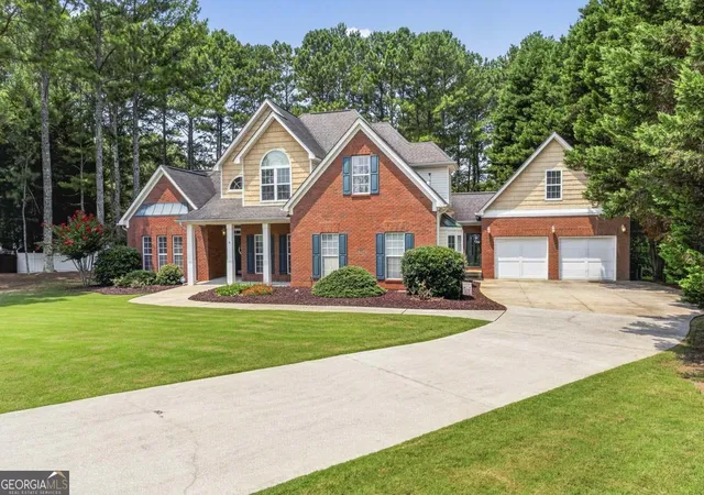 2nd image of 270 Argonne Dr, Fayetteville, GA 30214 | MLS# 10816572