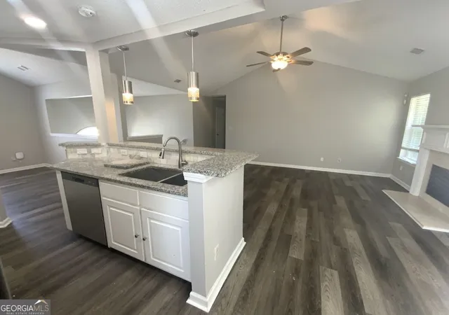 Photo 3 of Single family home for sale at 205 Buffington Dr, Union City, GA 30291 | MLS# 10818488 | Listing updated on 2026-09-12