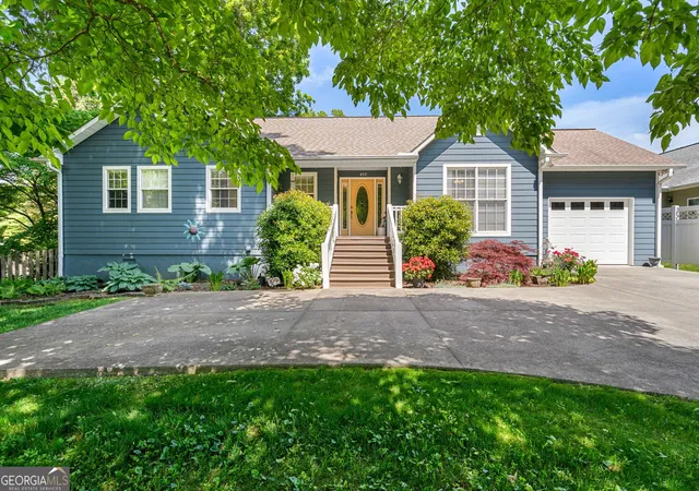1st image of 450 Longview Dr, Hiawassee, GA 30546 | MLS# 10812405