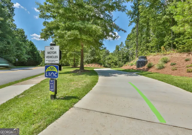 Homes for sale in Newnan, GA | 50 Village Park Dr, Newnan, GA 30265 | MLS# 10796730