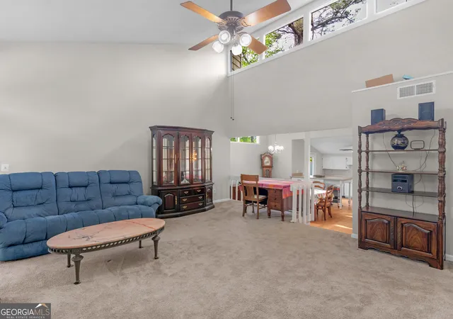 3rd image of 915 Strawberry Ct, Ellenwood, GA 30294 | MLS# 10773914