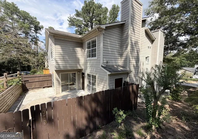 Photo 4 of Townhouse for sale at 1079 Brittwood Pl, Norcross, GA 30093 | MLS# 10852604 | Listing updated on 2026-10-30