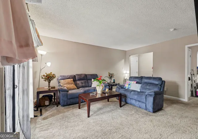 Listing Photo 5 - Condo for sale in building located at 124 Rue Fontaine, Lithonia, GA 30038