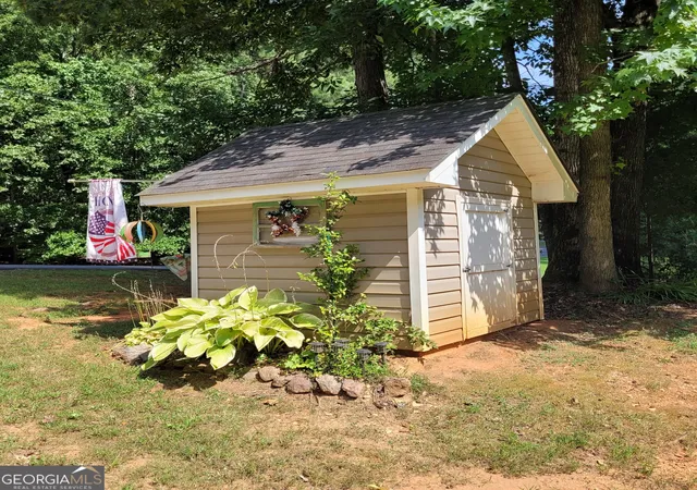 28th image of 151 S Chattahoochee Dr, Hogansville, GA 30230 | MLS# 10831967