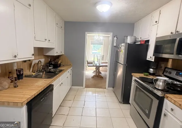 Photo 2 of Single family home for sale at 976 Bernice Ct, Lawrenceville, GA 30045 | MLS# 10793610 | Listing updated on 2026-09-12