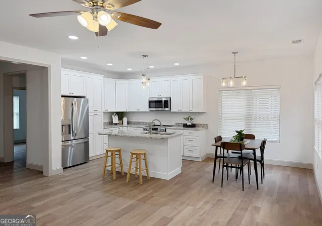 Photo 3 of Sale Pending at 1532 Greentree Pkwy, Macon, GA 31220 | MLS# 10674435 | Listing updated on 2026-08-30