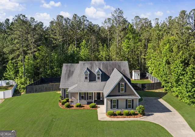 2nd image of 206 Cole Forest Blvd, Barnesville, GA 30204 | MLS# 10670521