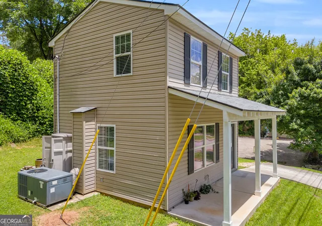 Photo 3 of Single family home for sale at 118 Holley St, Demorest, GA 30535 | MLS# 10827725 | Listing updated on 2026-08-31