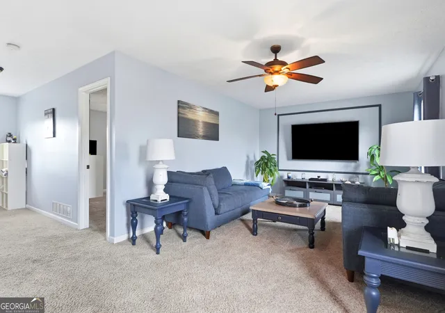 Photo 3 of Single family home for sale at 6 Cain Dr, Cartersville, GA 30121 | MLS# 10795276 | Listing updated on 2026-09-16